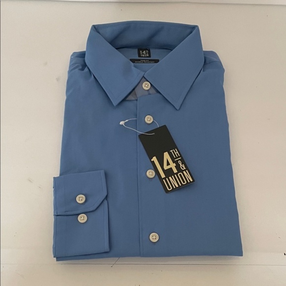 14th & Union Men's Light Blue Dress Shirt